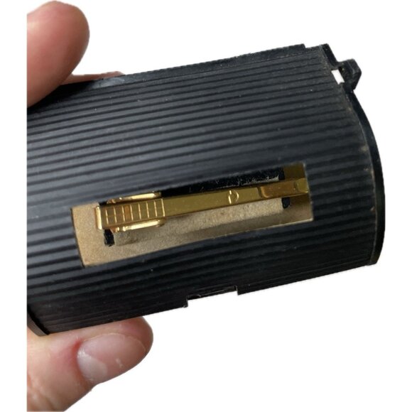 Lot Of 4 Tie Clips Metal Gold Uomo Charles Jourdan Trussardi Lancel Vintage - Picture 4 of 13